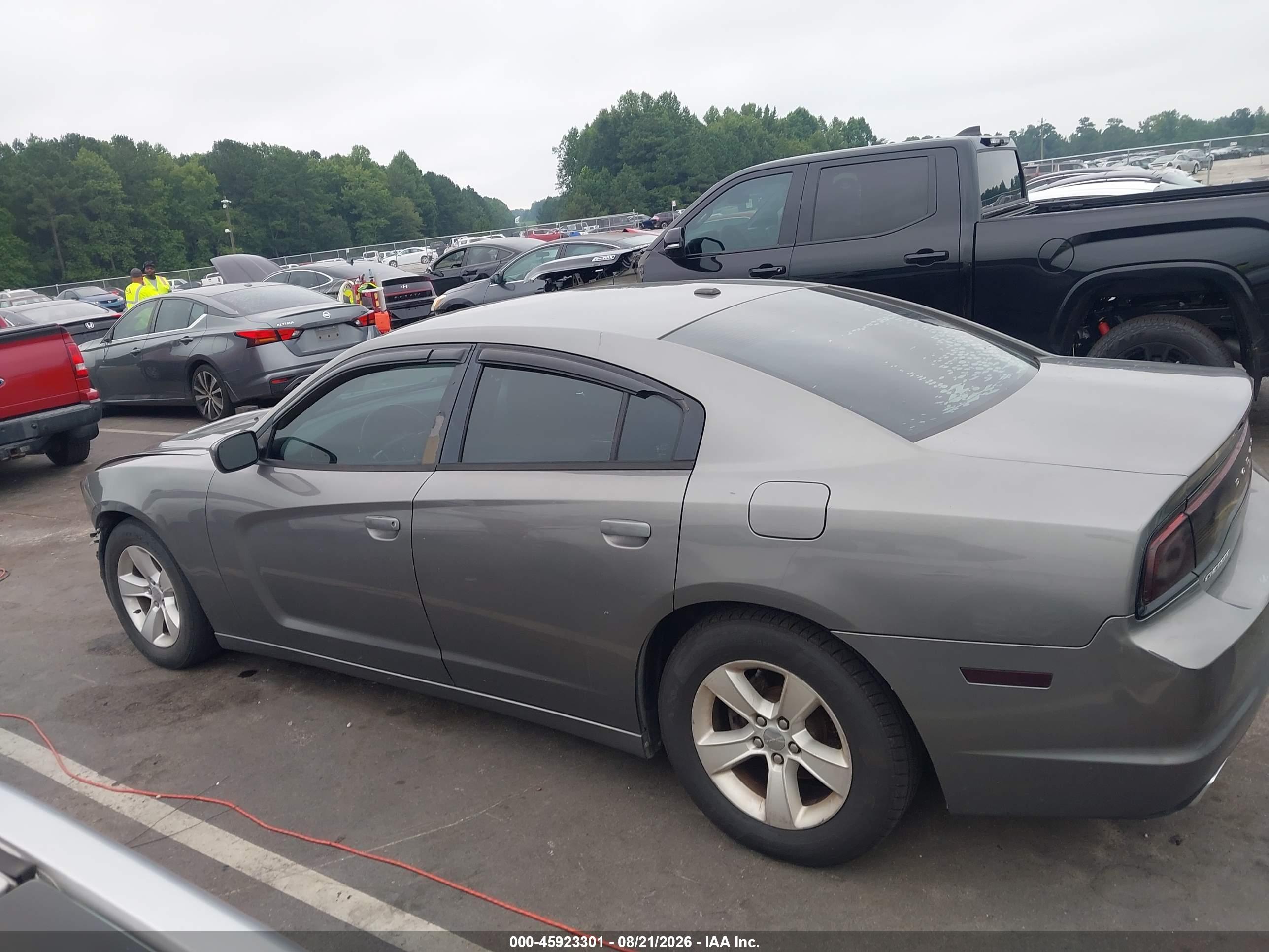2012 DODGE CHARGER SXT