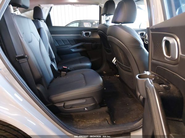 2022 KIA SORENTO SX — I8