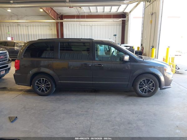2016 DODGE GRAND CARAVAN R/T