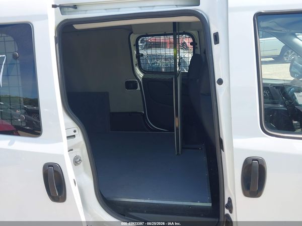 2021 RAM PROMASTER CITY TRADESMAN SLT — I8