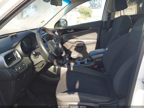 2019 KIA SORENTO 2.4L LX
