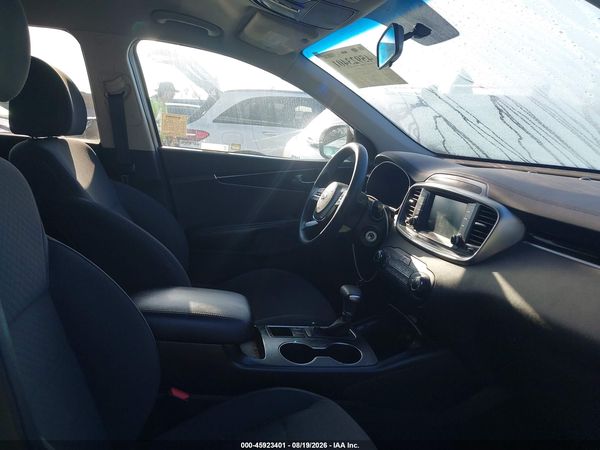 2019 KIA SORENTO 2.4L LX