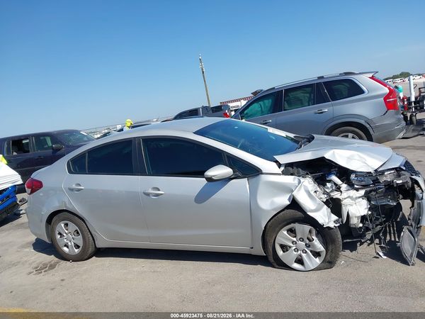 2017 KIA FORTE LX