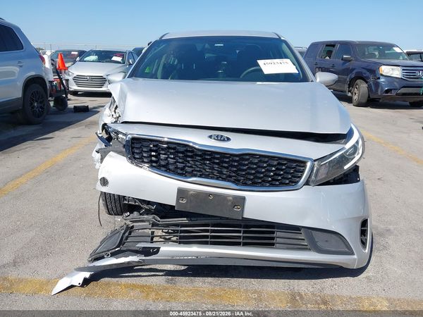 2017 KIA FORTE LX