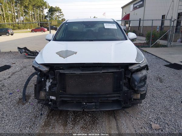2019 HYUNDAI SANTA FE SE