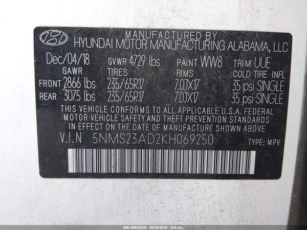 2019 HYUNDAI SANTA FE SE