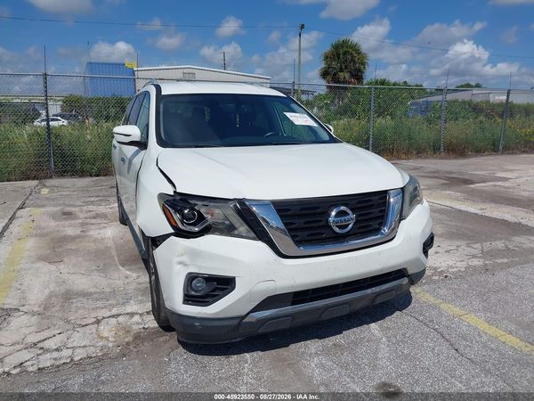 2018 NISSAN PATHFINDER SV