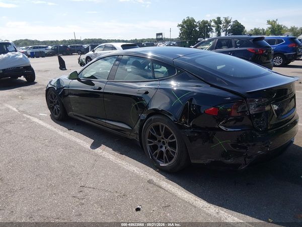 2022 TESLA MODEL S — I3