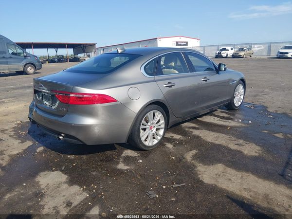2020 JAGUAR XF