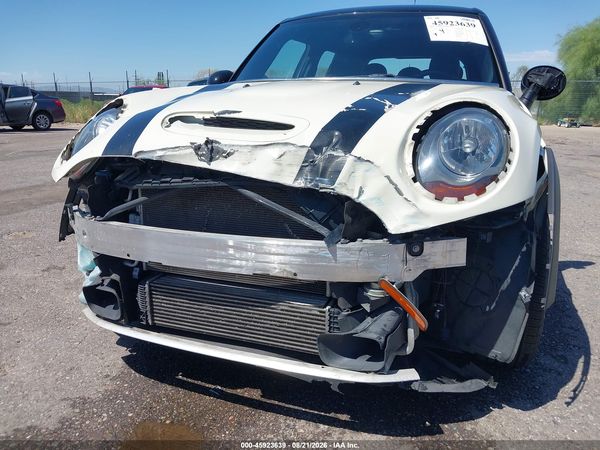 2017 MINI HARDTOP COOPER S — I6