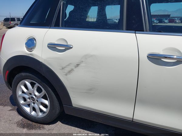 2017 MINI HARDTOP COOPER S — I152