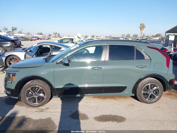 2023 KIA NIRO