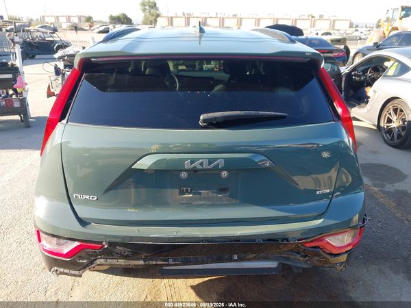 2023 KIA NIRO SX