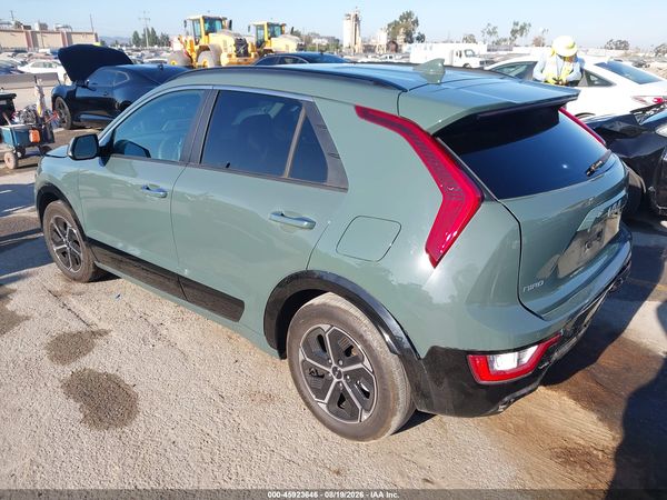 2023 KIA NIRO SX