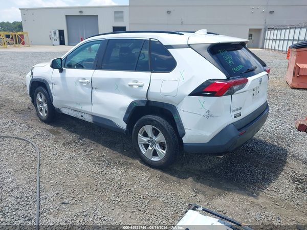 2019 TOYOTA RAV4 XLE