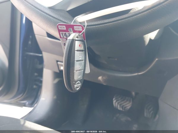 2019 NISSAN KICKS SV — I11