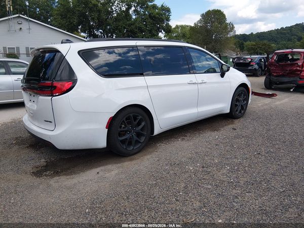 2025 CHRYSLER PACIFICA LIMITED — I4