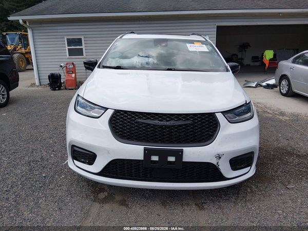 2025 CHRYSLER PACIFICA LIMITED — I115