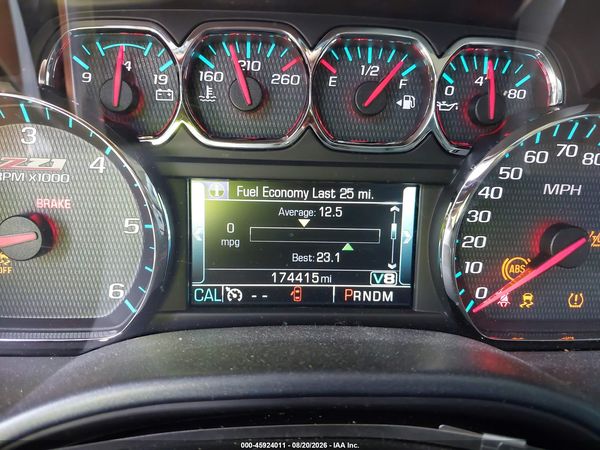 2015 CHEVROLET SILVERADO 1500 LT — I118