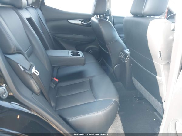 2021 NISSAN ROGUE SPORT SL AWD XTRONIC CVT — I8