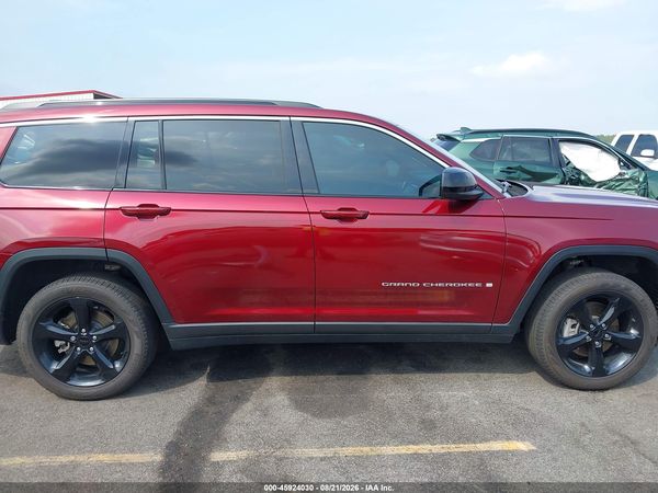2024 JEEP GRAND CHEROKEE L LAREDO 4X2