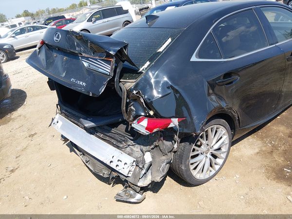 2017 LEXUS IS 200T — I6