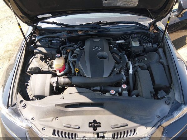 2017 LEXUS IS 200T — I10