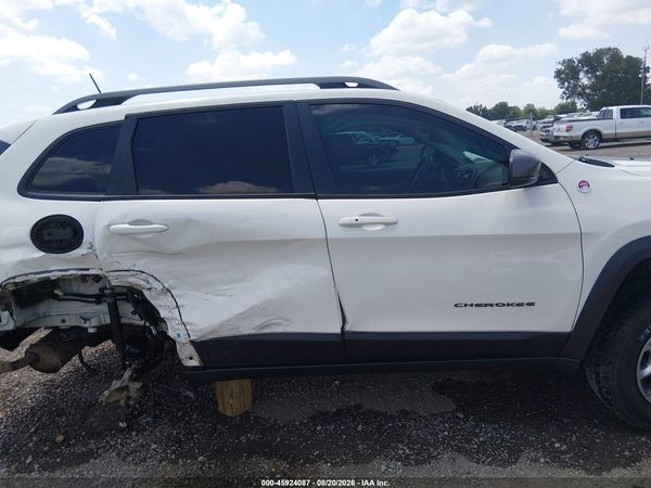 2019 JEEP CHEROKEE TRAILHAWK 4X4