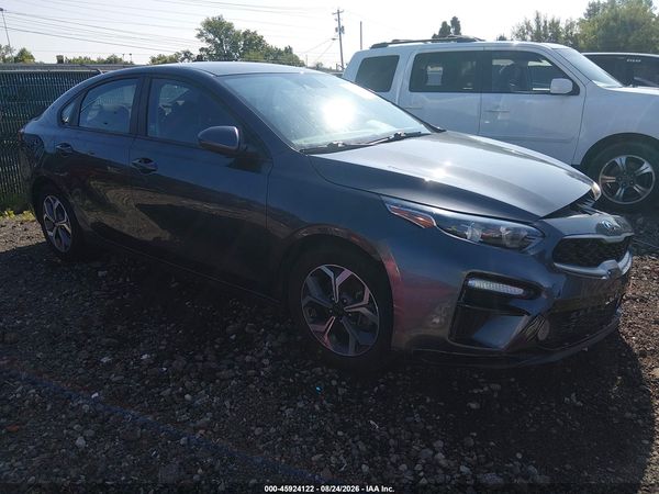 2021 KIA FORTE LXS