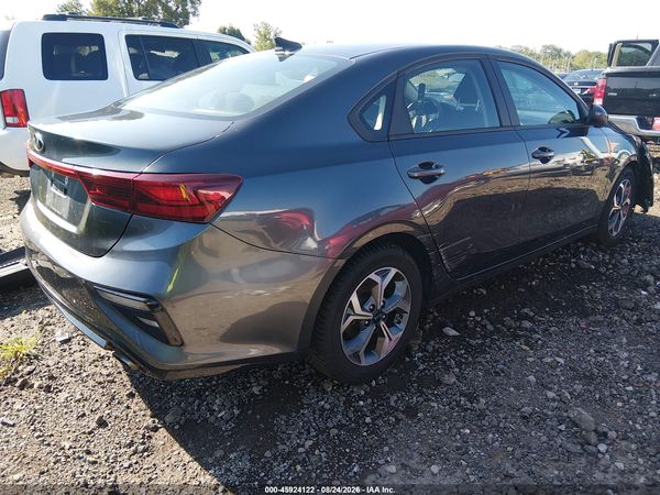 2021 KIA FORTE LXS