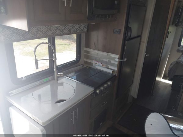 2019 MERCEDES-BENZ SPRINTER 4500 STANDARD ROOF V6