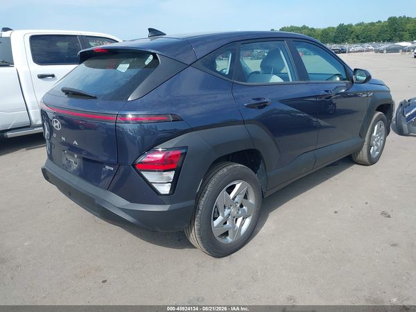 2024 HYUNDAI KONA SE