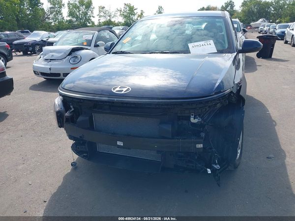 2024 HYUNDAI KONA SE