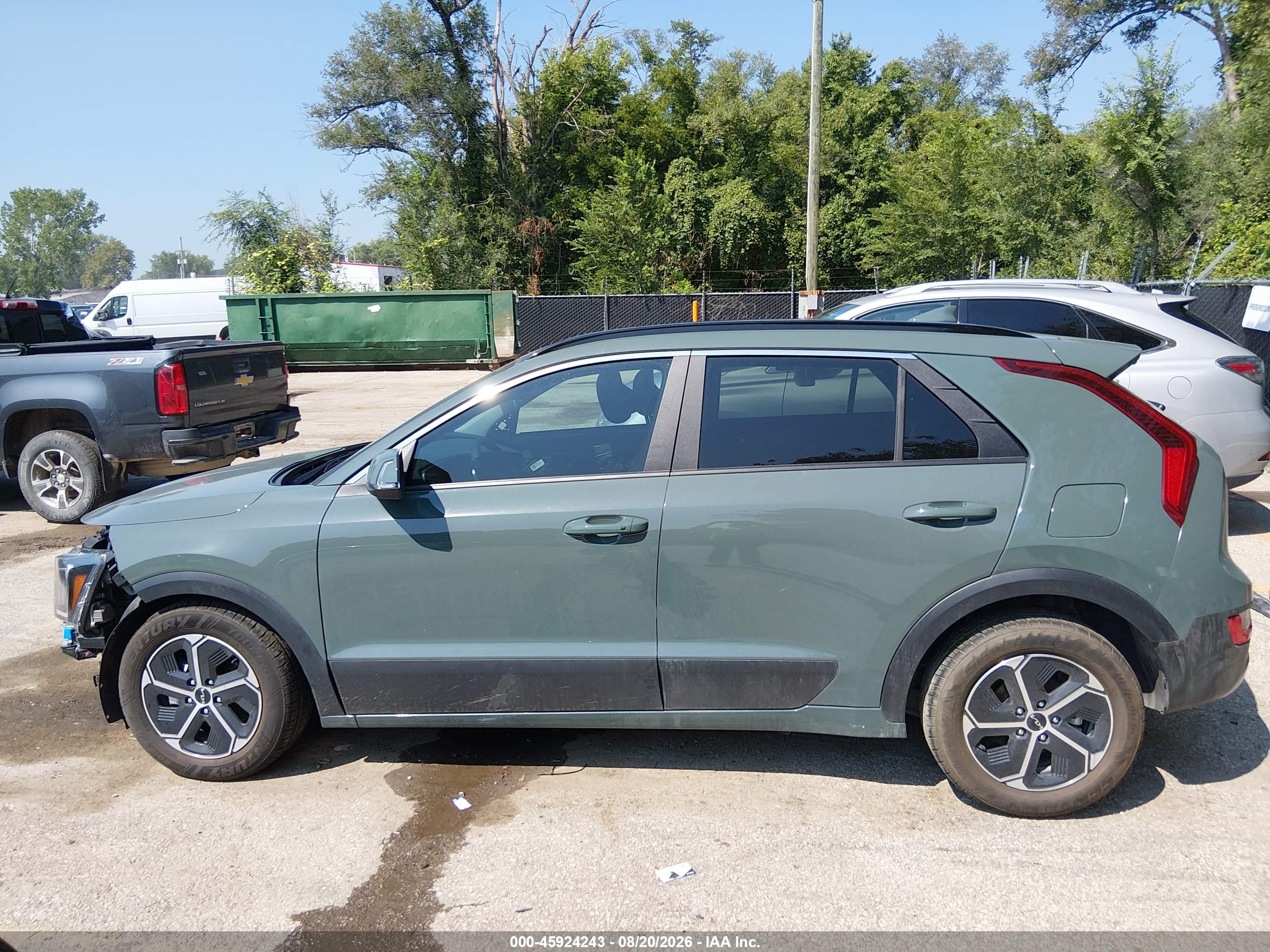 2025 KIA NIRO EX