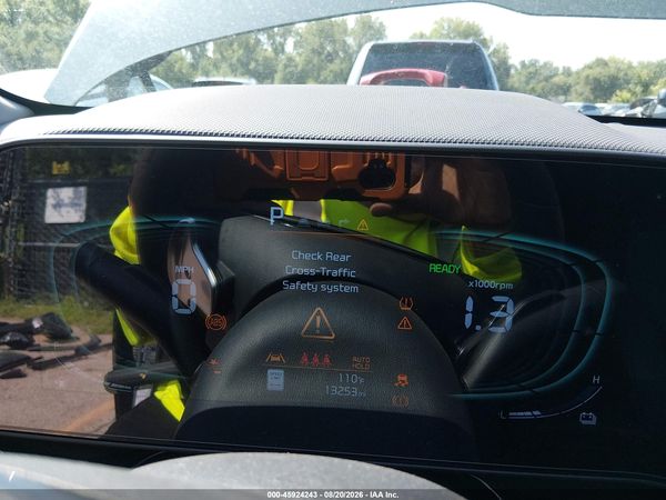 2025 KIA NIRO EX