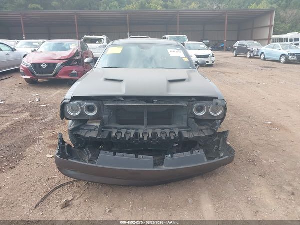 2016 DODGE CHALLENGER SXT — I115