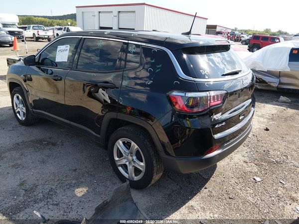 2024 JEEP COMPASS SPORT 4X4 — I3