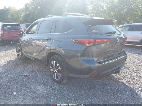 2020 TOYOTA HIGHLANDER HYBRID XLE