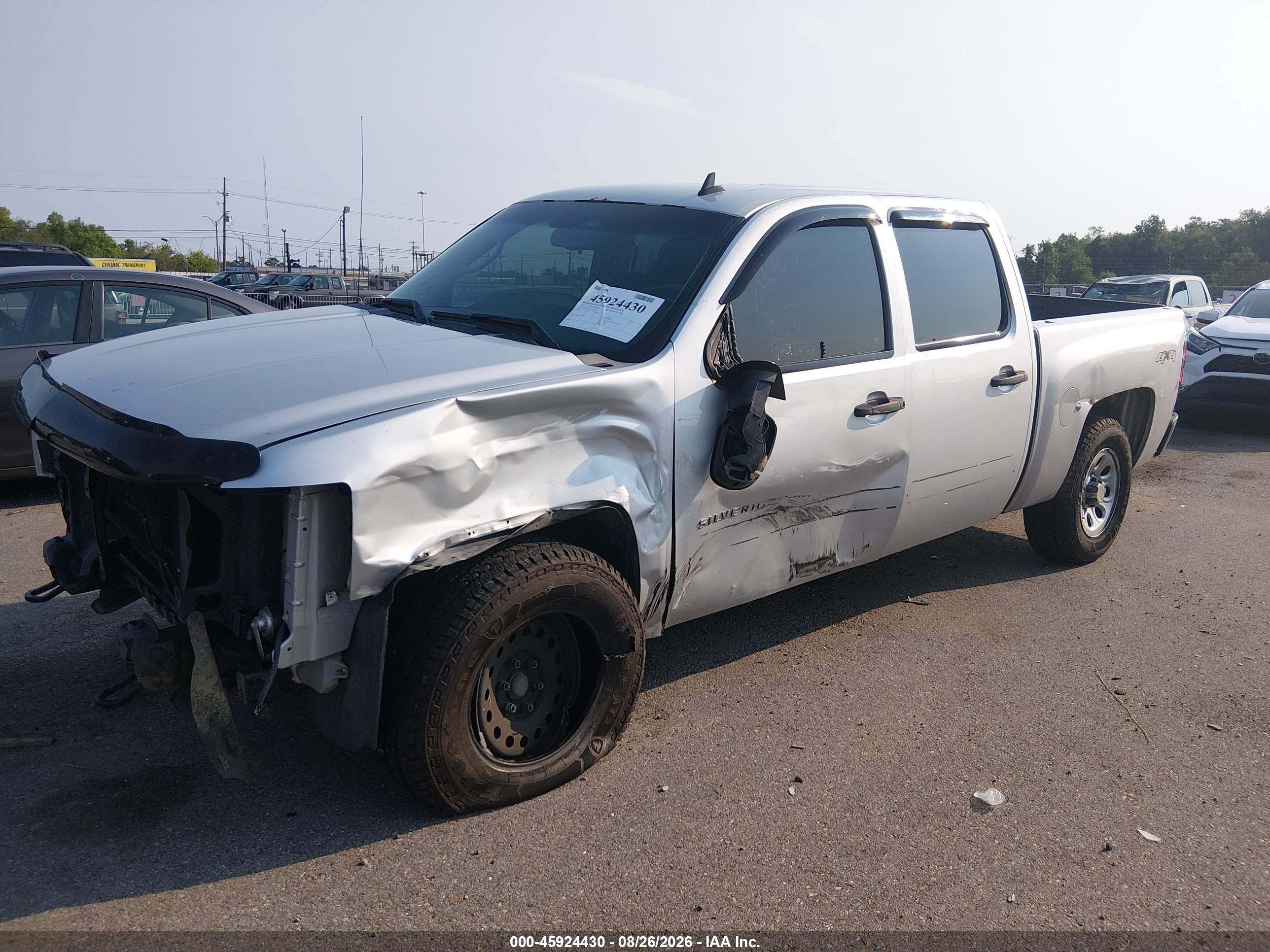 2013 CHEVROLET SILVERADO 1500 LT — I2