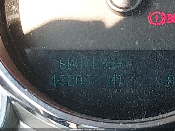 2013 CHEVROLET SILVERADO 1500 LT — I118