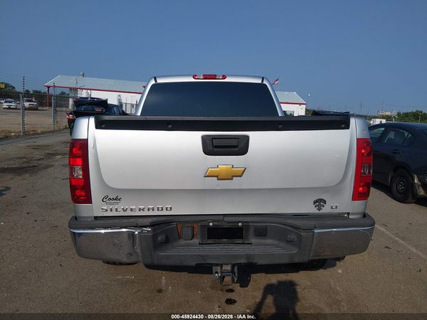 2013 CHEVROLET SILVERADO 1500 LT — I119