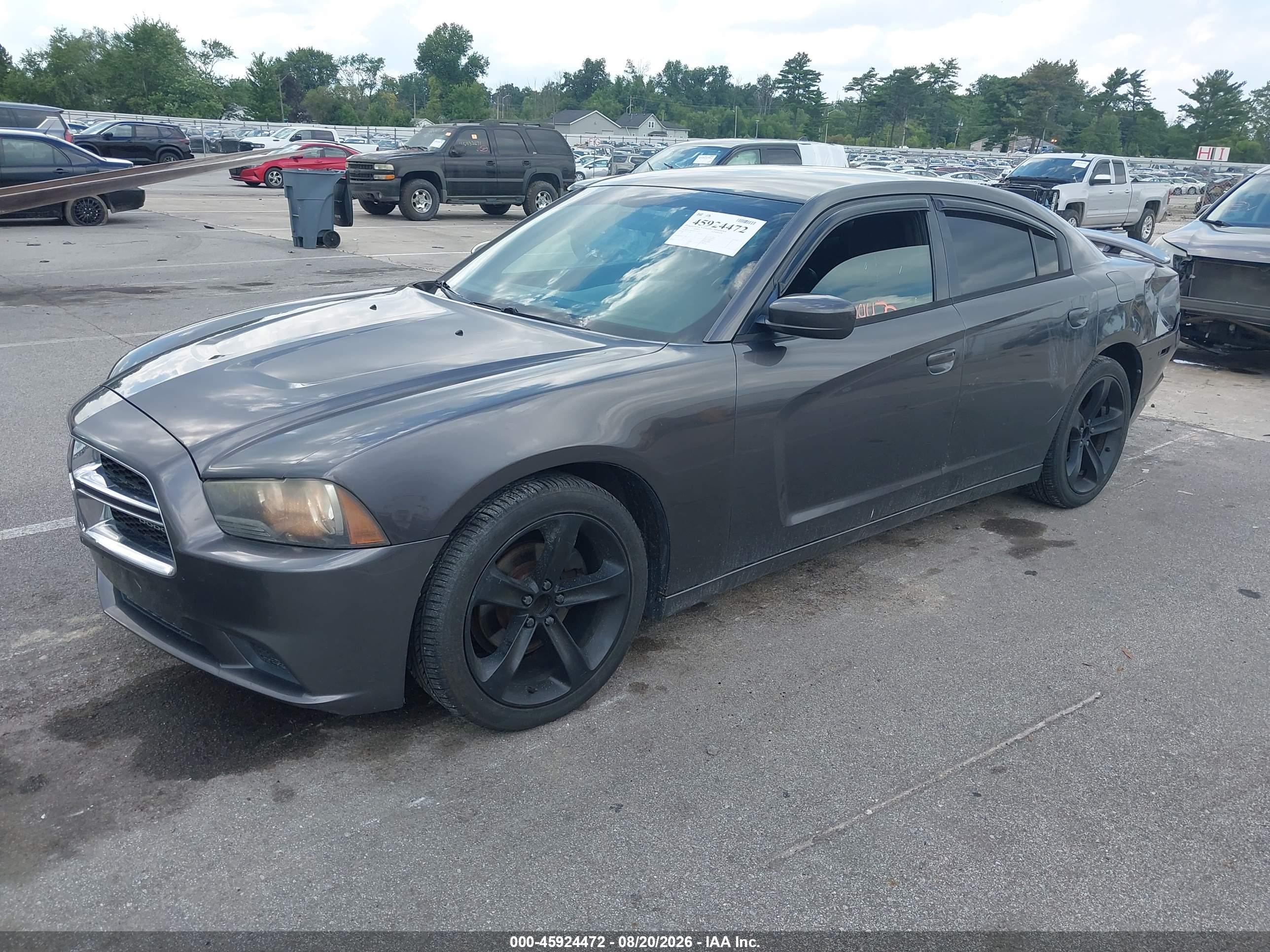 2014 DODGE CHARGER SE — I2