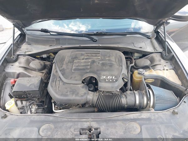 2014 DODGE CHARGER SE — I10
