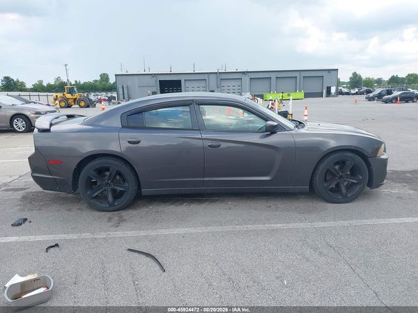 2014 DODGE CHARGER SE — I116