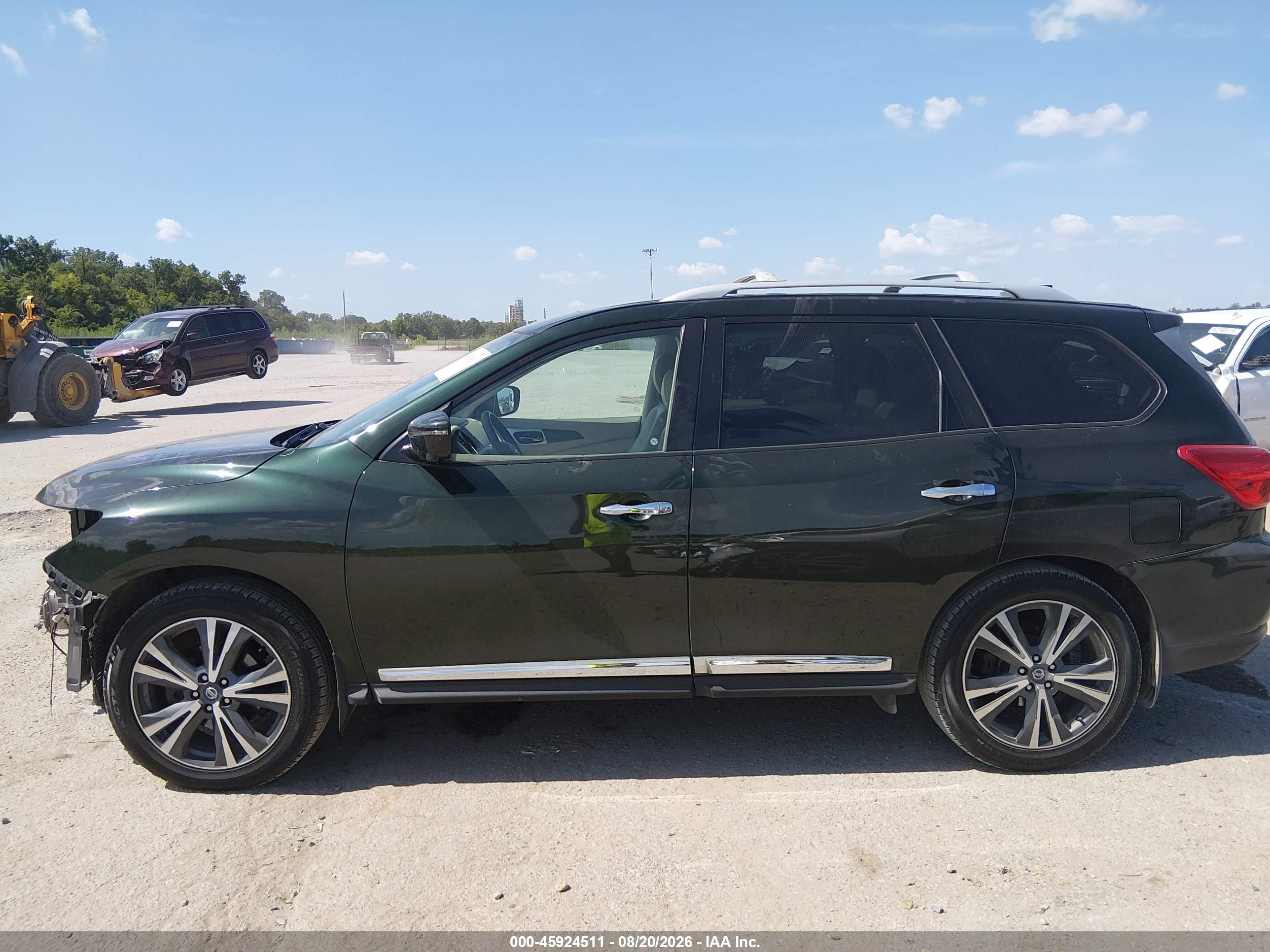 2020 NISSAN PATHFINDER PLATINUM 2WD