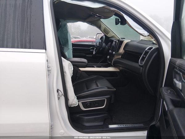 2020 RAM 1500 LARAMIE  4X4 5'7 BOX