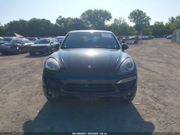 2012 PORSCHE CAYENNE