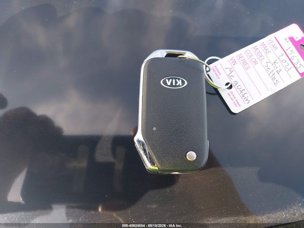 2021 KIA SELTOS S