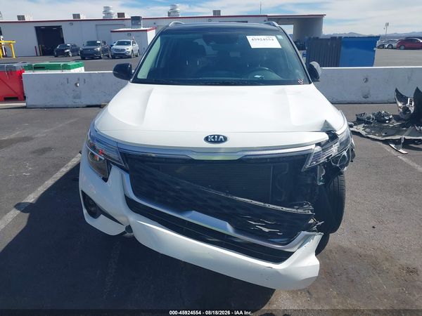 2021 KIA SELTOS S