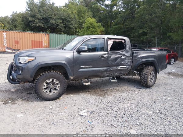 2017 TOYOTA TACOMA